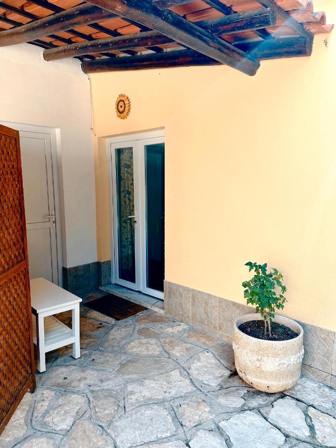 Casa Girassol With A Beautiful Private Pool And Garden Sintra Exterior foto